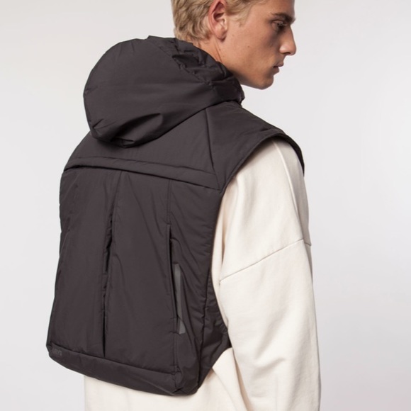 Arys padded vest - Picture 4 of 14